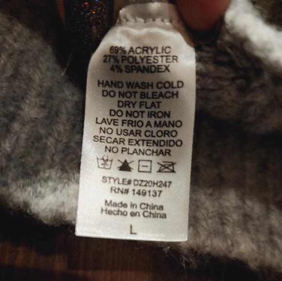 Lovely Grey Double Zero Sweater - Picture 6 of 8